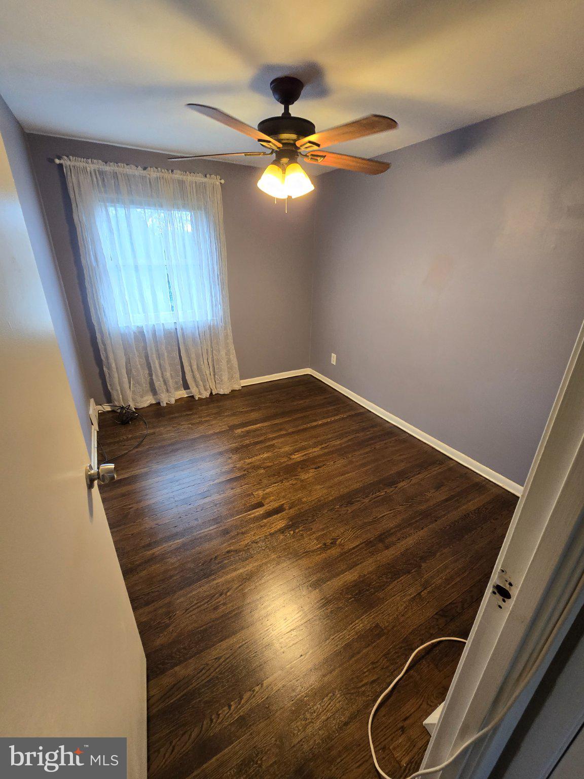 12729 Elnora Road Philadelphia, PA 19154 - Photo 15 of 19 Serene purple room with natural light.