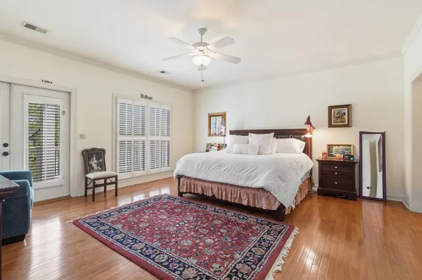 $579,000 | 182 Harbor Isle Circle East, Memphis, TN 38103