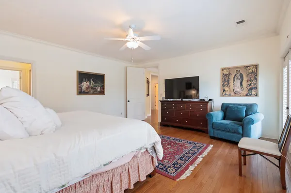 $579,000 | 182 Harbor Isle Circle East, Memphis, TN 38103
