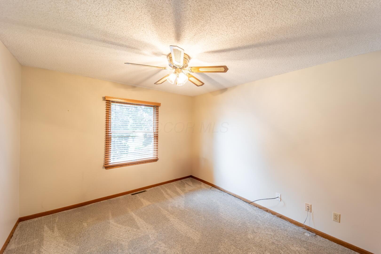 2385 Touby Road Mansfield, OH 44903 - Photo 20 of 57 R6__9913-HDR (Large)