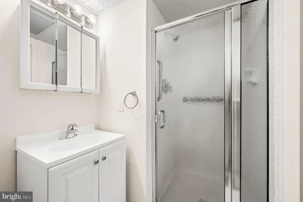 $220,000 | 801 Yale Avenue, Unit 610, Swarthmore, PA 19081