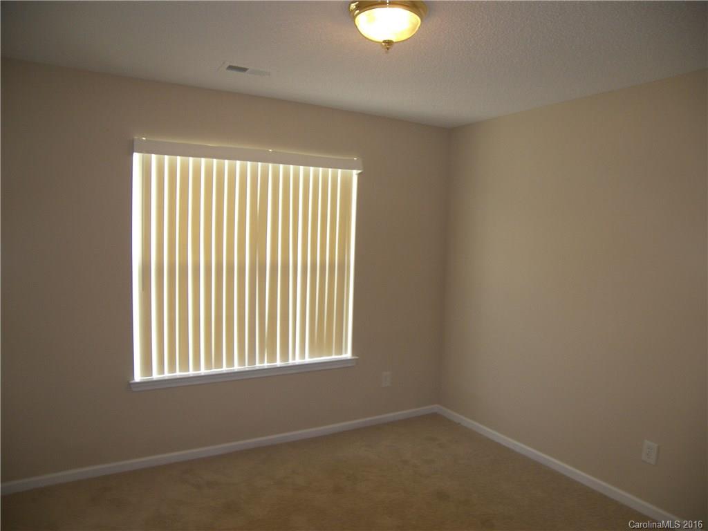 6510 Sunman Road Charlotte, NC 28216 - Photo 11 of 19 Gallery Image 11