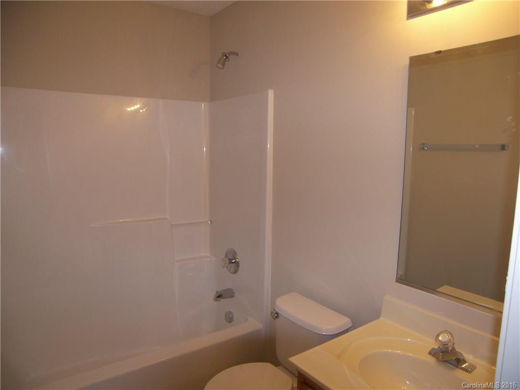 6510 Sunman Road Charlotte, NC 28216 - Photo 10 of 19 Gallery Image 10