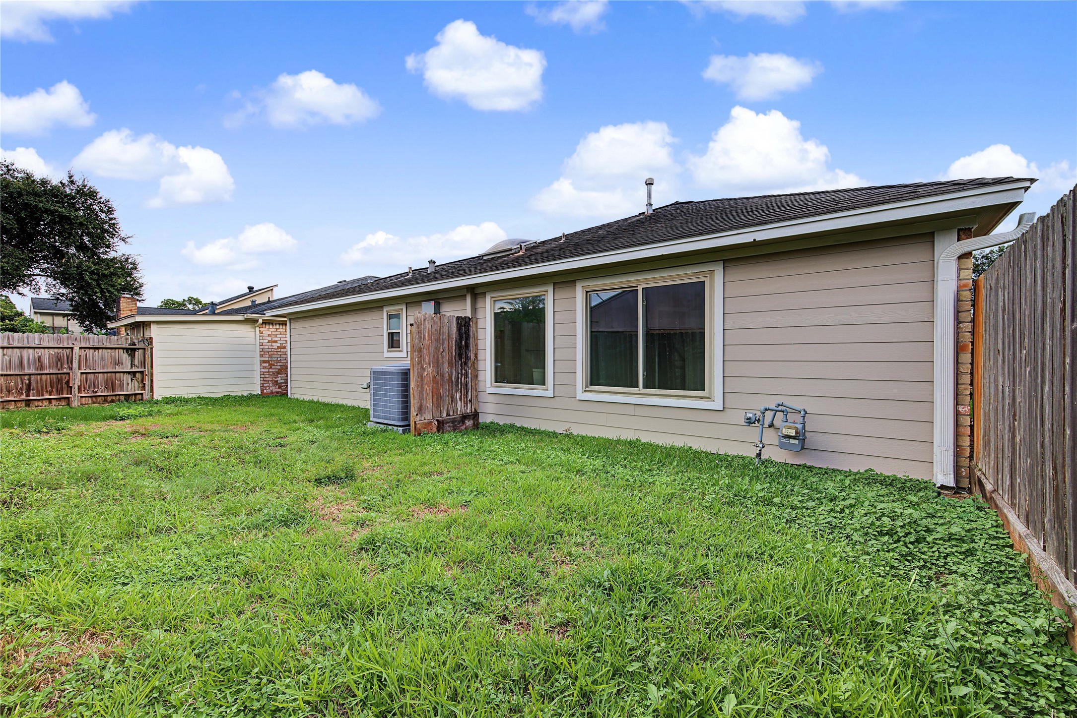 9606 Sandstone Road Houston, TX 77036 - Photo 42 of 43 Gallery Image 42