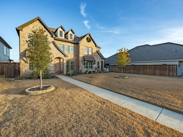$485,000 | 2129 Domingo Drive, Fort Worth, TX 76008