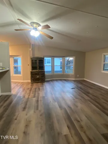 $1,500 | 1185 Midway Road, Midway, TN 37809