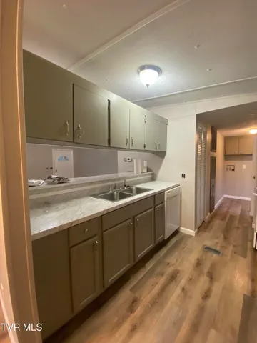 $1,500 | 1185 Midway Road, Midway, TN 37809