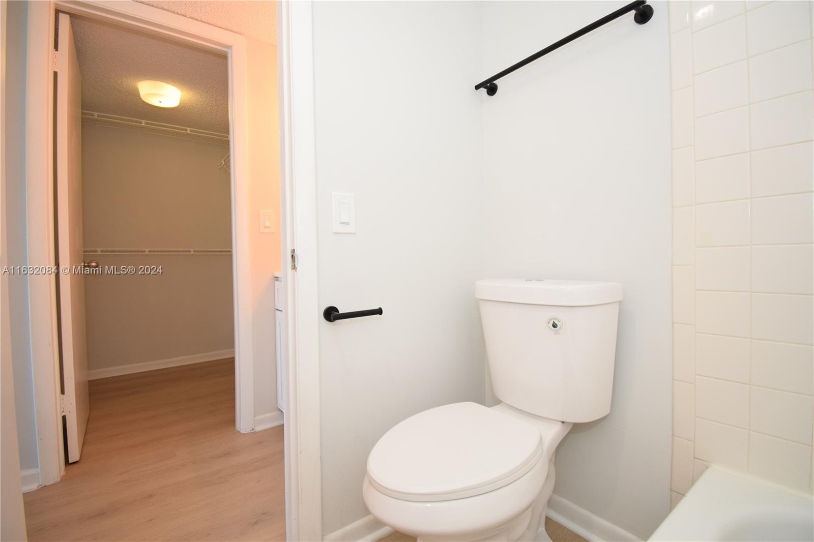 6324 La Costa Drive, Unit J Boca Raton, FL 33433 - Photo 15 of 53