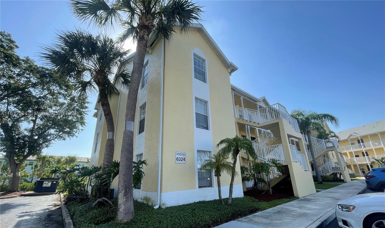 6324 La Costa Drive, Unit J Boca Raton, FL 33433 - Photo 18 of 53