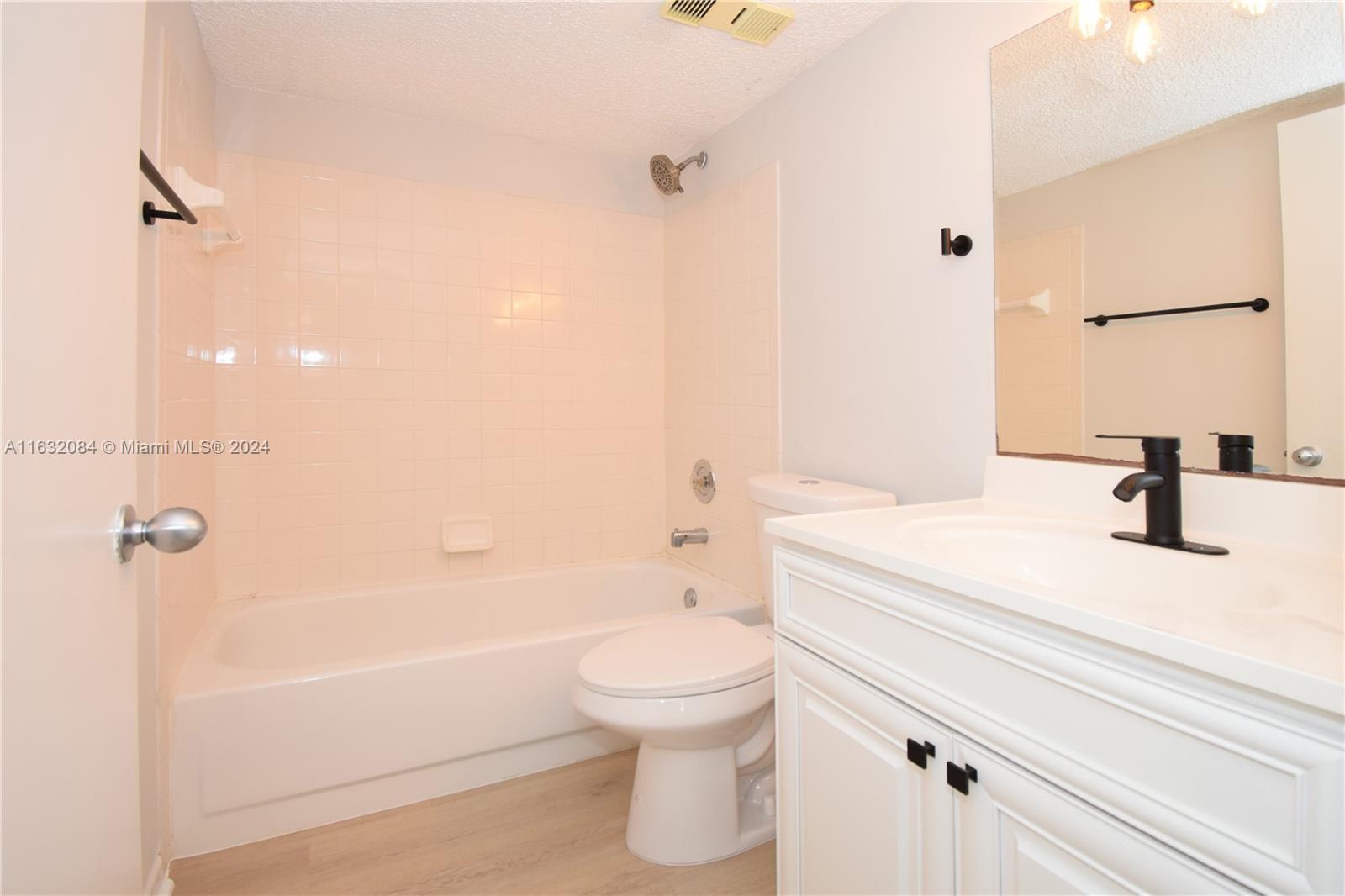 6324 La Costa Drive, Unit J Boca Raton, FL 33433 - Photo 20 of 53