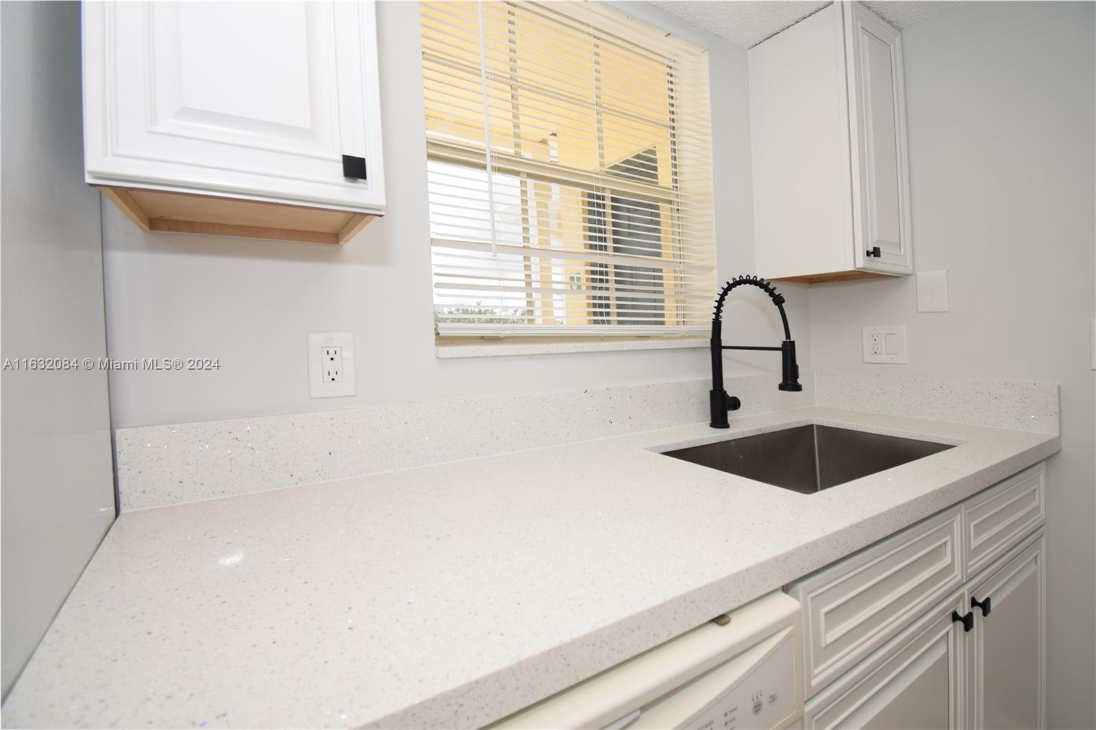 6324 La Costa Drive, Unit J Boca Raton, FL 33433 - Photo 3 of 53