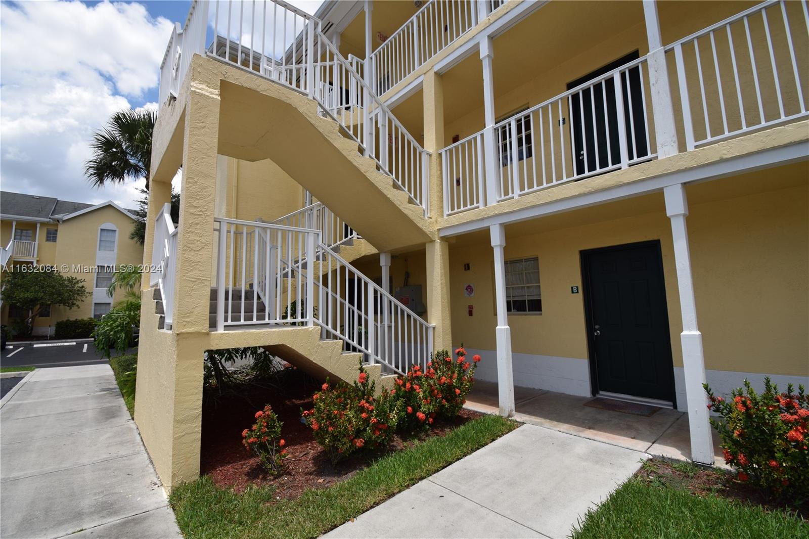 6324 La Costa Drive, Unit J Boca Raton, FL 33433 - Photo 43 of 53