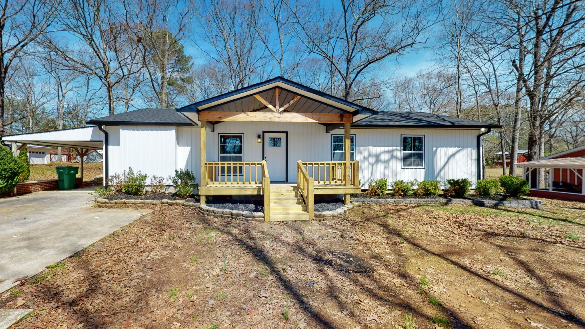 240 Myers Road Winchester, TN 37398 - Photo 1 of 46 a view of a house with backyard and sitting area