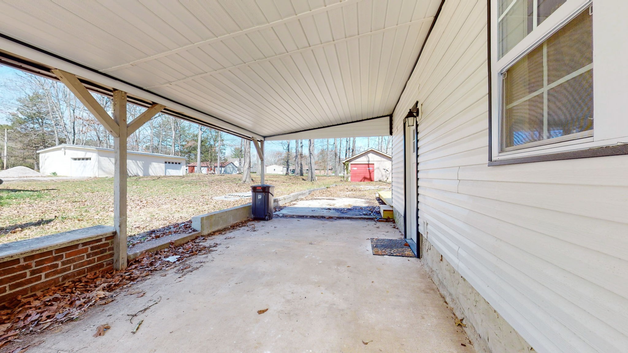 240 Myers Road Winchester, TN 37398 - Photo 32 of 46 a view of room with window