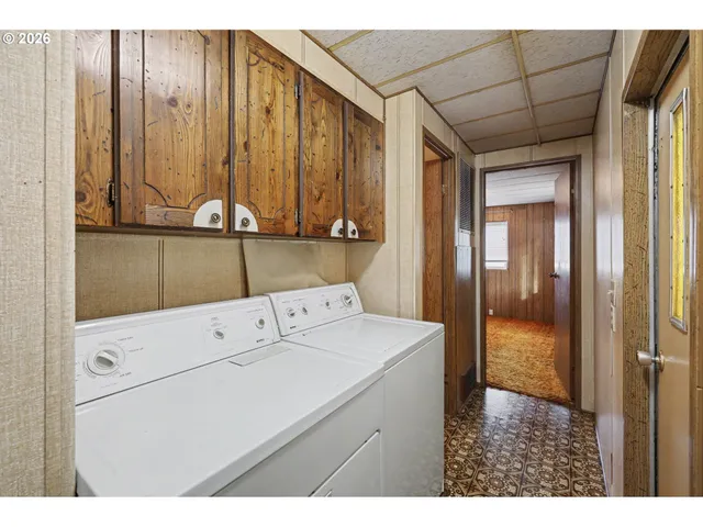 $65,000 | 82274 River Drive, Creswell, OR 97426