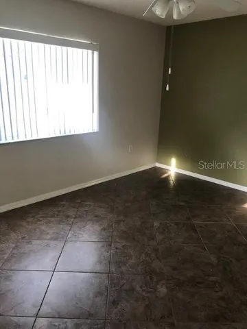 $1,800 | 207 Abigail Road, Plant City, FL 33563