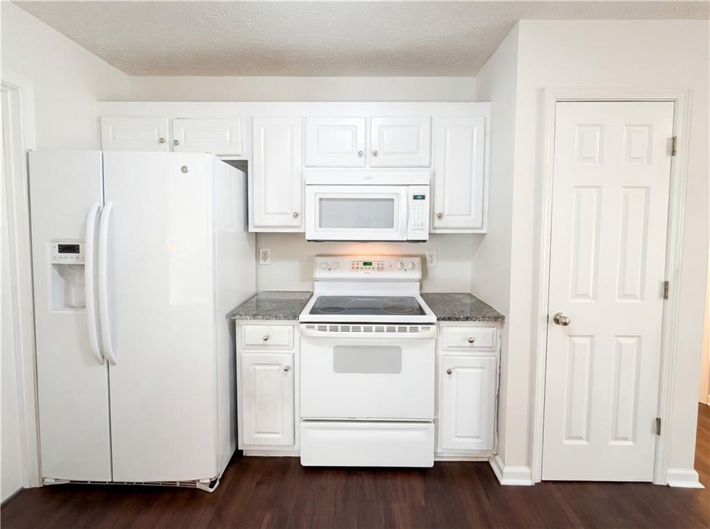 40 Cranbrook Court Covington, GA 30016 - Photo 9 of 33