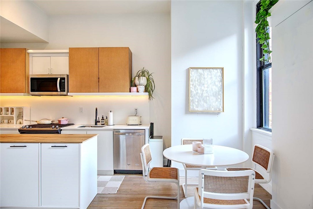 32 Custom House Street, Unit 201 Providence, RI 02903 - Photo 12 of 30