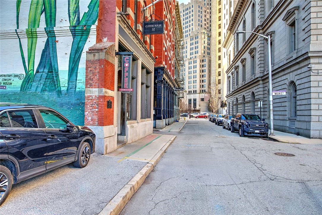 32 Custom House Street, Unit 201 Providence, RI 02903 - Photo 3 of 30