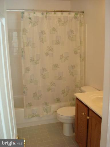 18810 Severn Road Gaithersburg, MD 20879 - Photo 4 of 28 a bathroom with a sink a toilet and shower