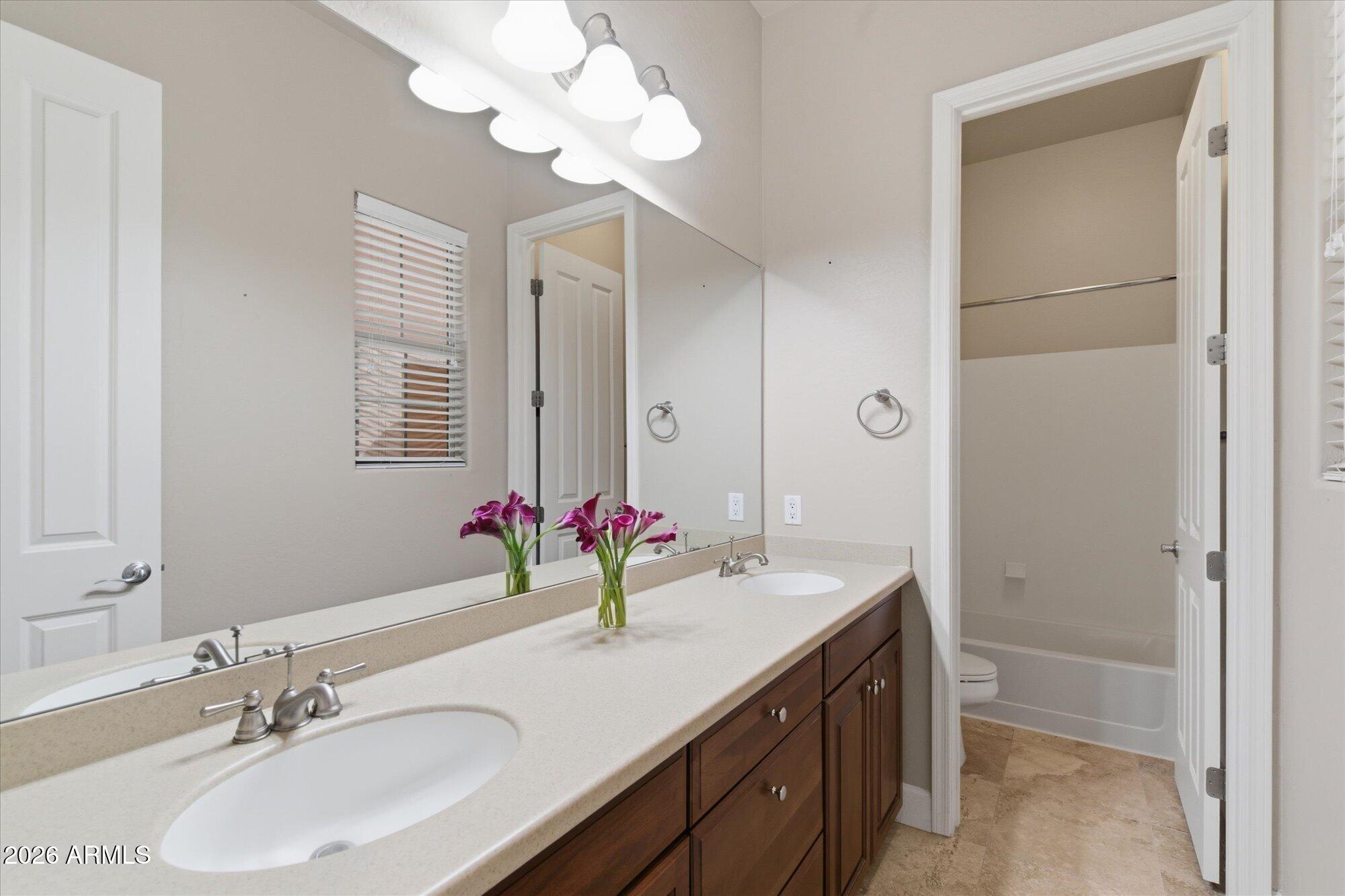 6914 West Fremont Road Laveen, AZ 85339 - Photo 25 of 32 Hall Bath