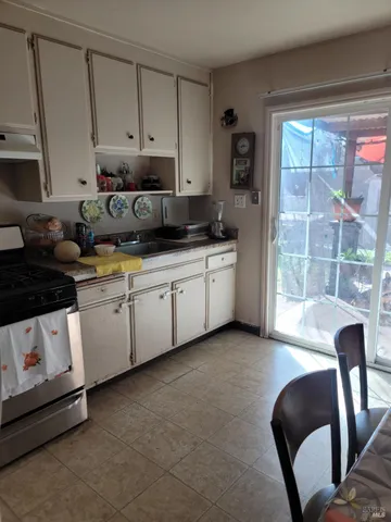 $999,500 | 247-253 Robin Way, Santa Rosa, CA 95407