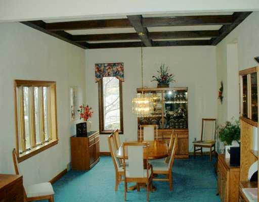 5633 Aiken Road McKees Rocks, PA 15136 - Photo 8 of 8