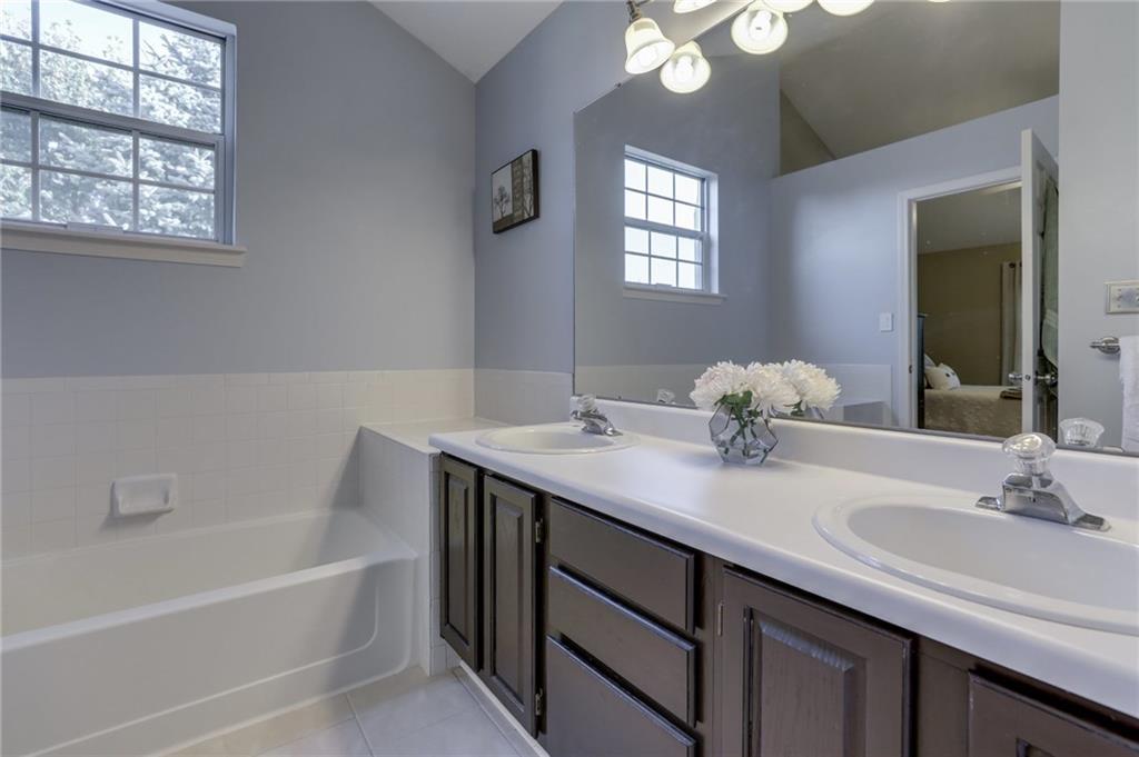 11538 Raleigh Lane Fishers, IN 46038 - Photo 19 of 26 Gallery Image 19