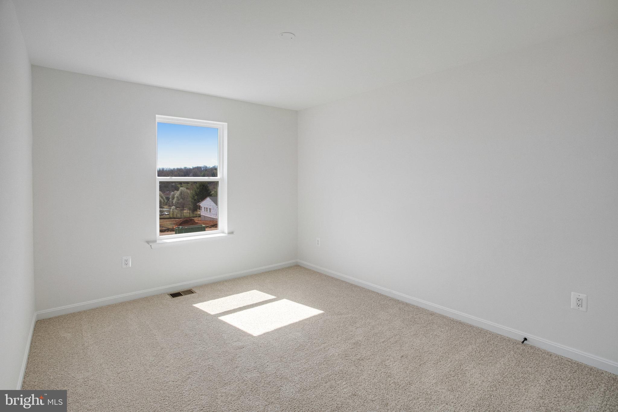 608 Clover Lane Orange, VA 22960 - Photo 14 of 38 an empty room with a window