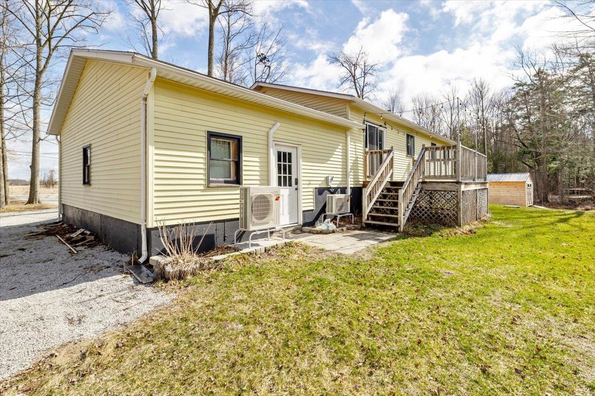 3915 Lower Newton Road St. Albans Town, VT 05488 - Photo 8 of 44