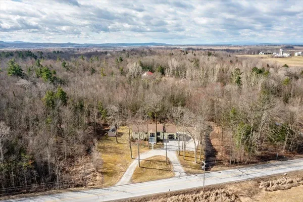 $479,000 | 3915 Lower Newton Road, St. Albans Town, VT 05488