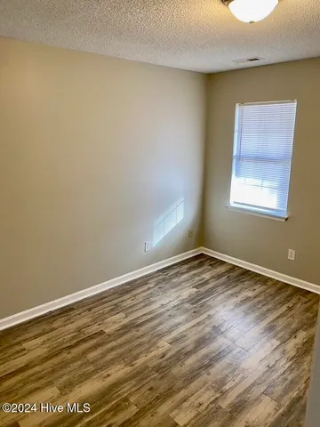 $895 | 1012 Peed Drive, Unit 2, Greenville, NC 27834