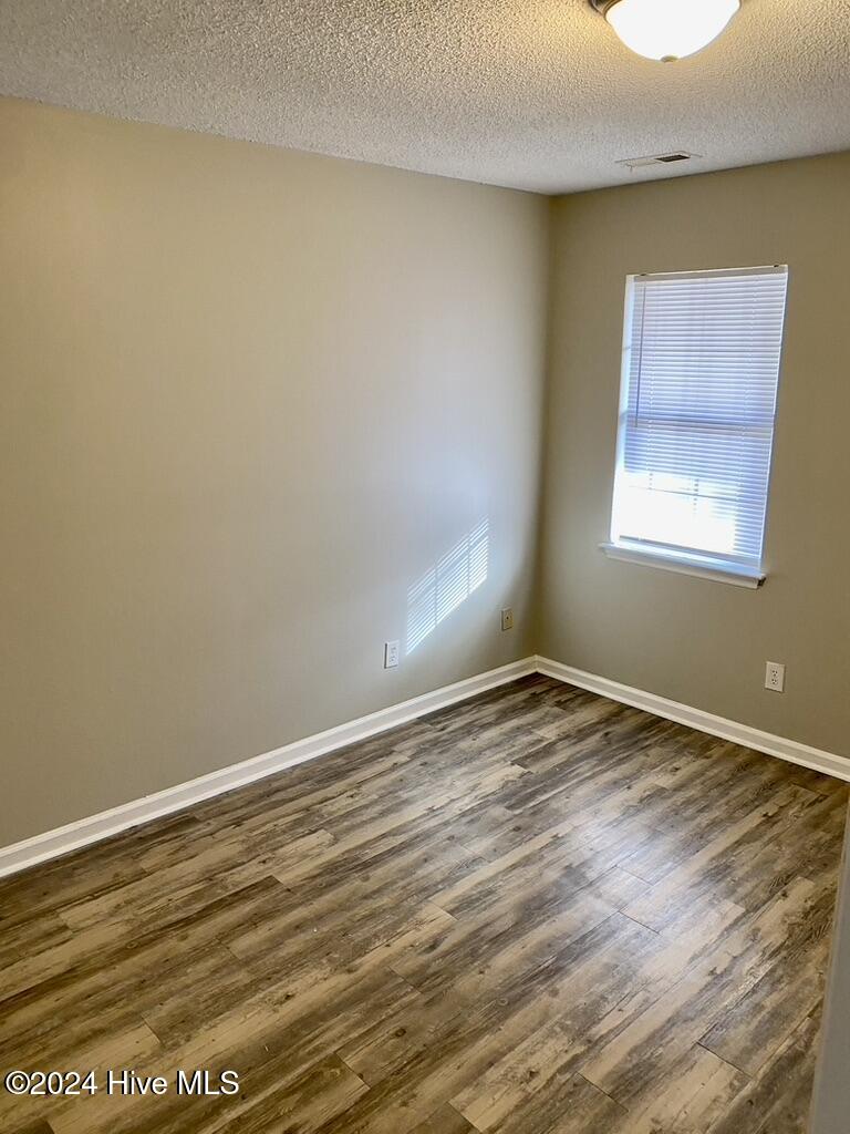 1012 Peed Drive, Unit 2 Greenville, NC 27834 - Photo 3 of 6 D298EA28-F4A5-40BC-9D63-8EFF3C190DDE_1_1