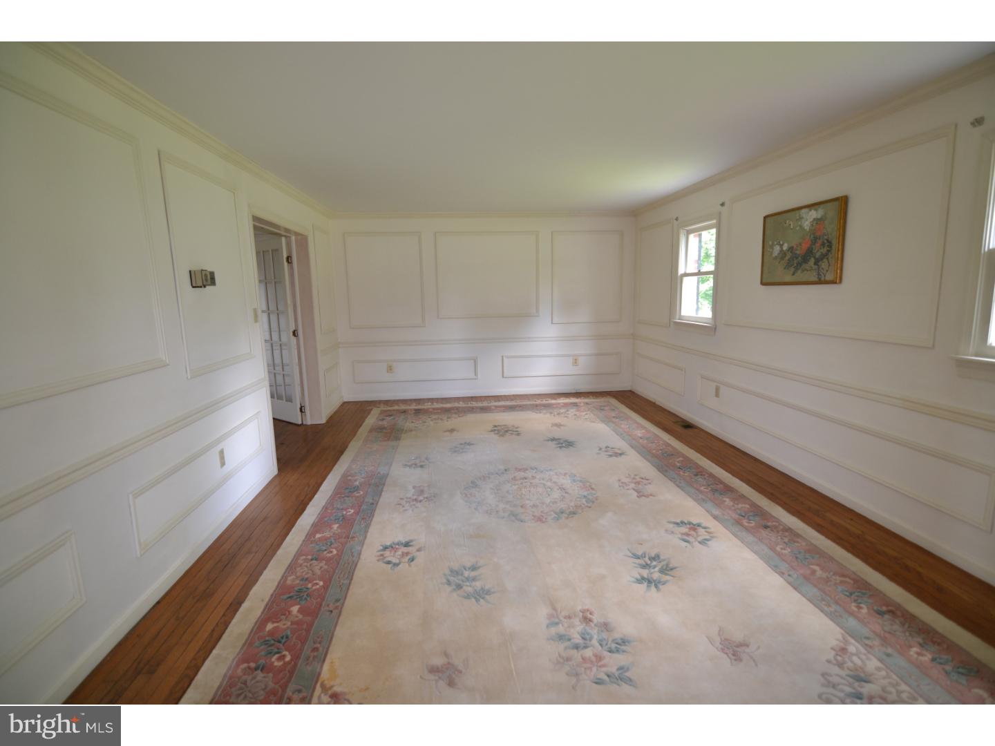 167 Baker Road Coatesville, PA 19320 - Photo 9 of 23 Living Room
