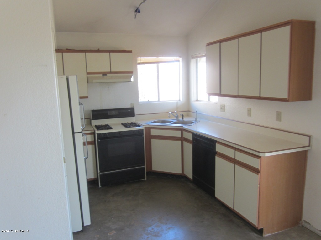 5409 South Wembley Road Tucson, AZ 85746 - Photo 8 of 15 Gallery Image 8
