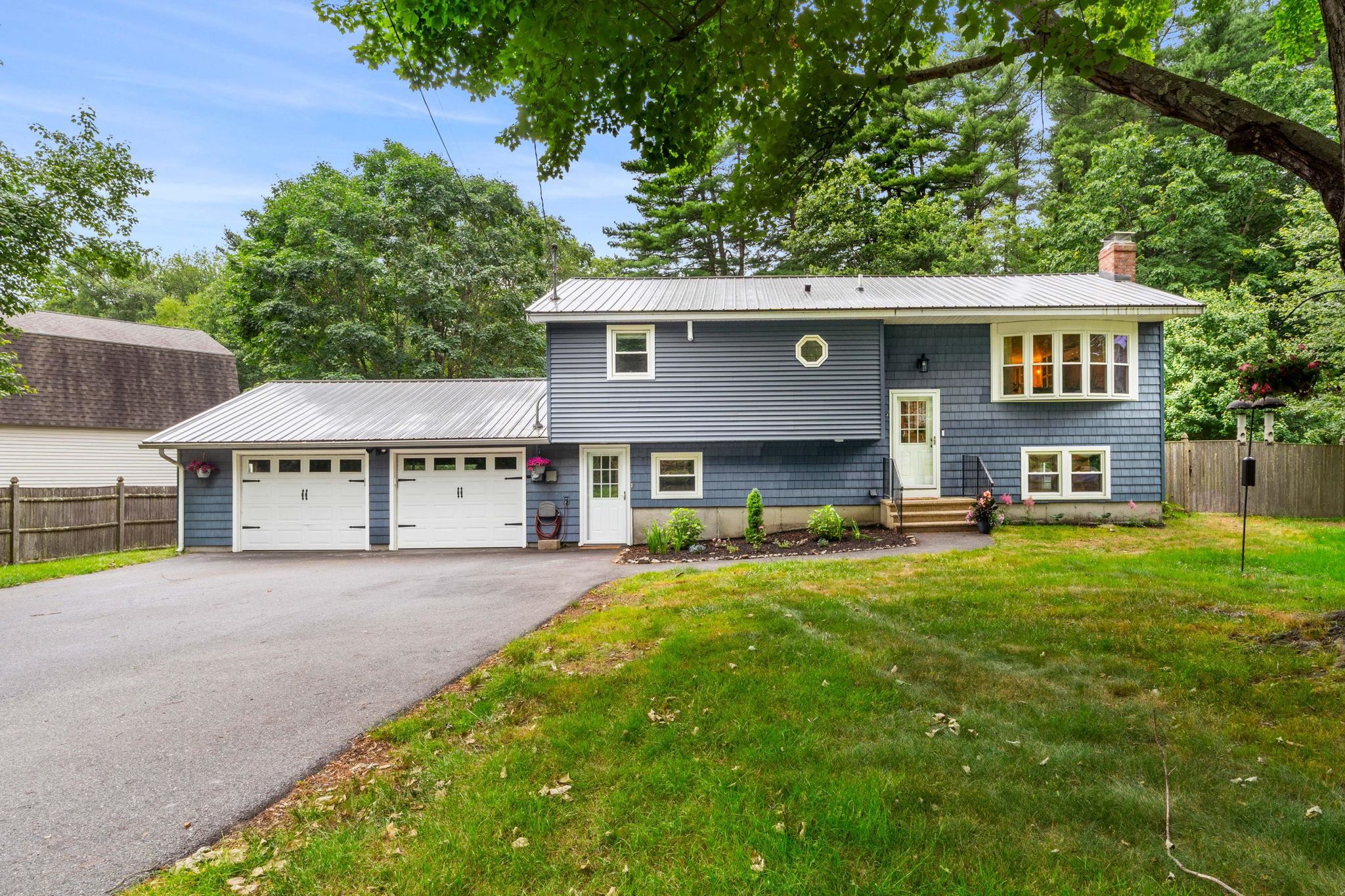 122 Exeter Road Hampton, NH 03842 - Photo 2 of 41