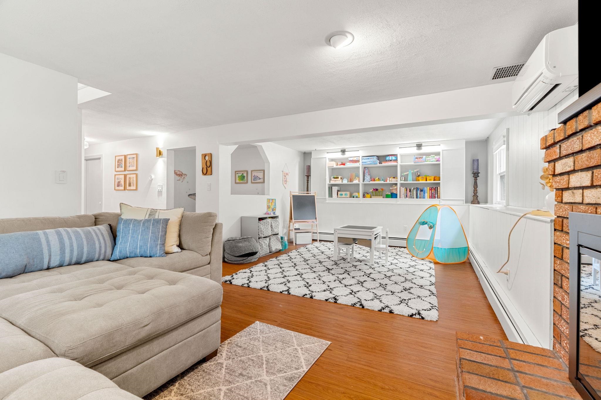 122 Exeter Road Hampton, NH 03842 - Photo 22 of 41