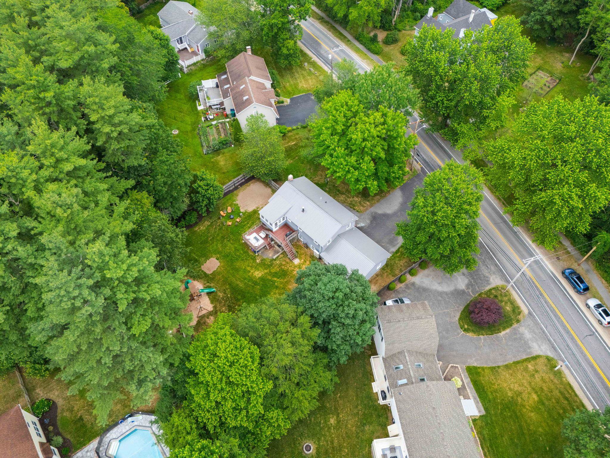 122 Exeter Road Hampton, NH 03842 - Photo 3 of 41