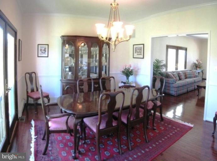 4843 Solomons Island Road Lothian, MD 20711 - Photo 11 of 18 Dining Room