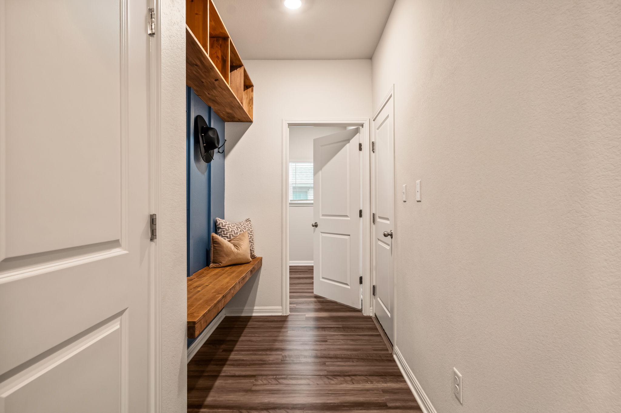 1509 Deering Run Leander, TX 78641 - Photo 27 of 38 Dedicated mud room serving as a functional transition space