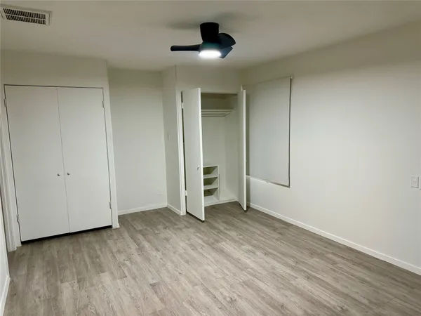 $2,695 | 3914 Ella Boulevard, Houston, TX 77018