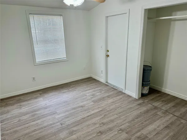 $2,695 | 3914 Ella Boulevard, Houston, TX 77018