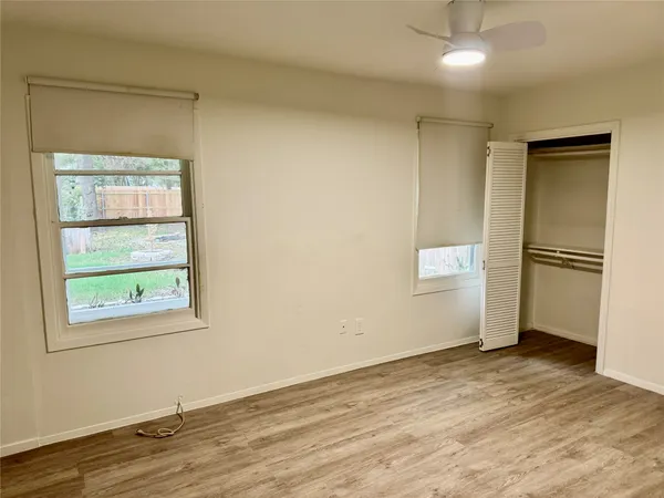 $2,695 | 3914 Ella Boulevard, Houston, TX 77018