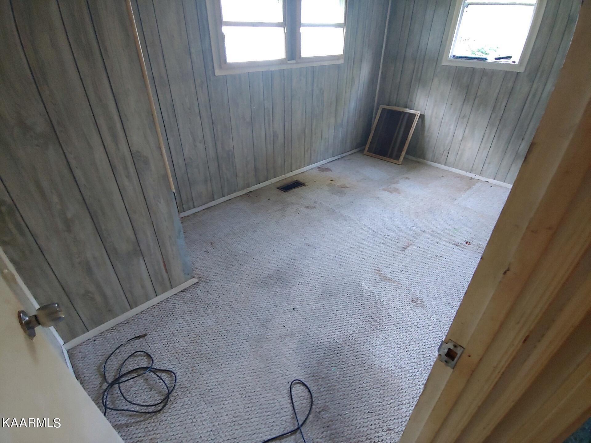 107 Wainwright Road Oak Ridge, TN 37830 - Photo 5 of 7 Bedroom