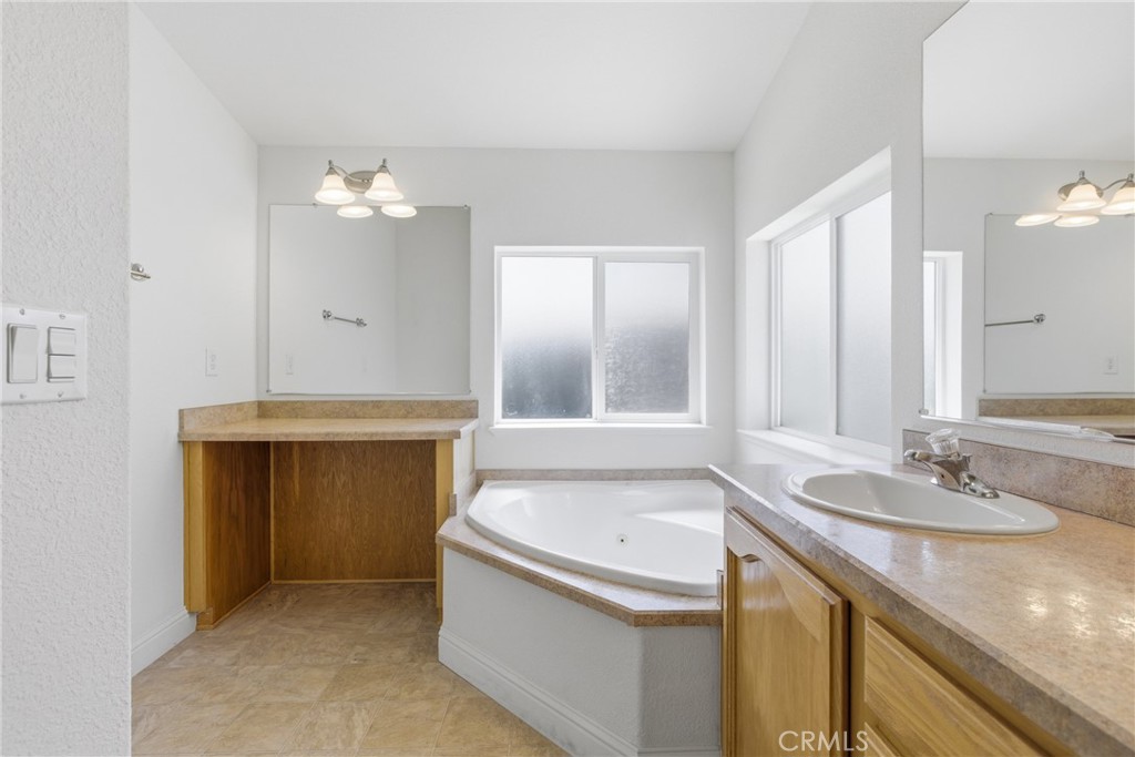 31330 South General Kearny Road Temecula, CA 92591 - Photo 17 of 29