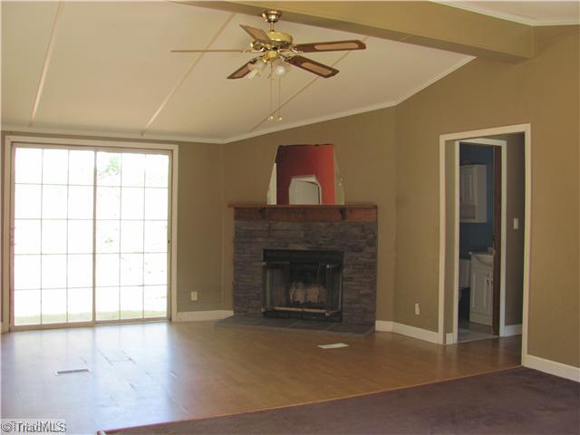 159 Howell Road Pilot Mountain, NC 27041 - Photo 3 of 15 Living Room.