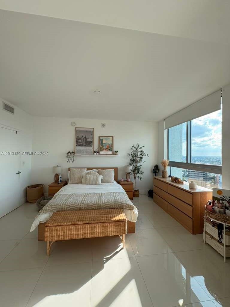 90 Southwest 3rd Street, Unit 2106 Miami, FL 33130 - Photo 13 of 29
