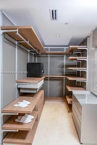 $2,600,000 | 465 Brickell Avenue, Unit 4801, Miami, FL 33131