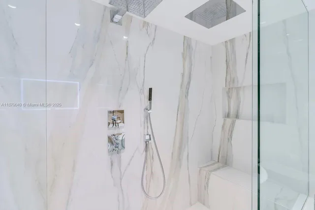 $2,600,000 | 465 Brickell Avenue, Unit 4801, Miami, FL 33131