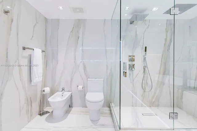 $2,600,000 | 465 Brickell Avenue, Unit 4801, Miami, FL 33131